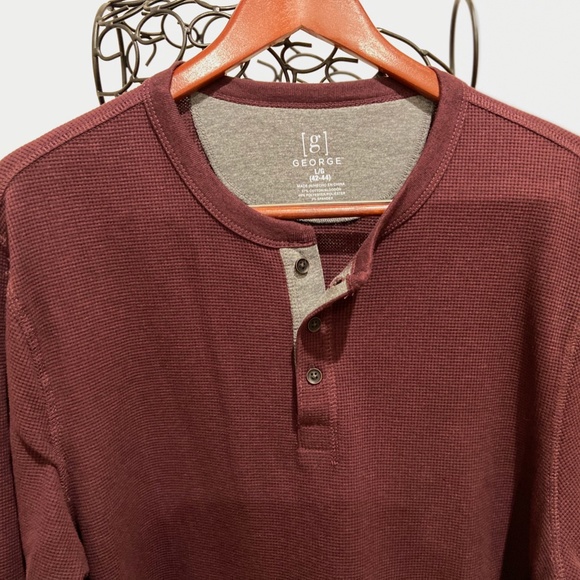 N1-BUNDLE ONLY-Men's Burgundy Waffle Knit Three Button Long Sleeve Shirt - Picture 1 of 7